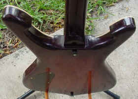 violinhybr back.jpg (24740 bytes)